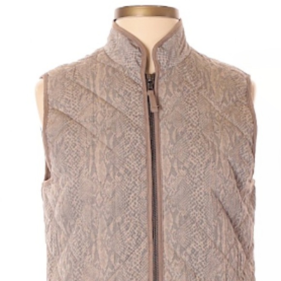 LOGO by Lori Goldstein Quilted Snake Skin Vest - Picture 4 of 12